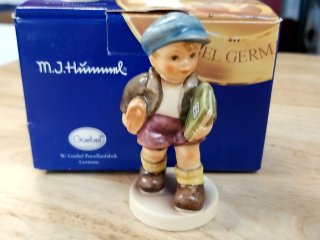MJ Hummel,  exc cond, 4 in