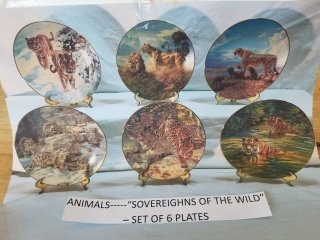 Collectible plate set, mint in boxes 