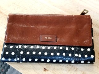 Fossil Polka Dot Wallet, Leather,  great cond.