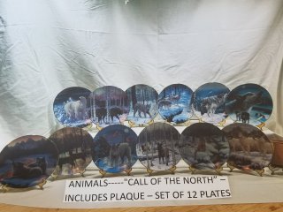Collectible plate set, mint in boxes 