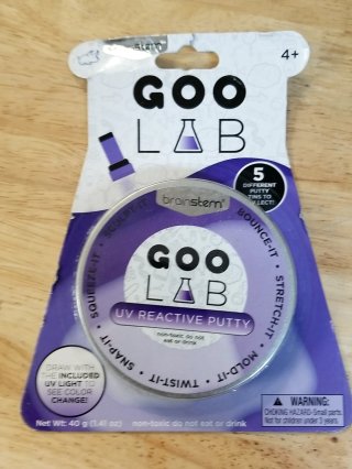 New UV Reactive Putty Kit