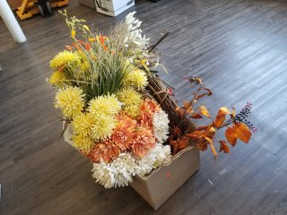 Artificial flowers 
