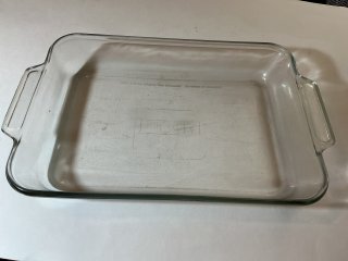 Anchor Hocking glass casserole dish, 14x10x2.5