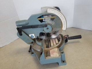 DELTA 10 inch power miter saw