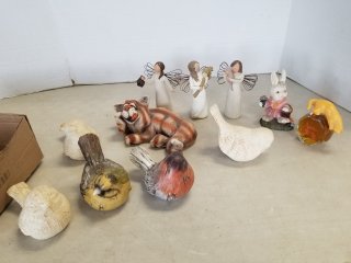 Figurines, decor, tallest approx 6 inch