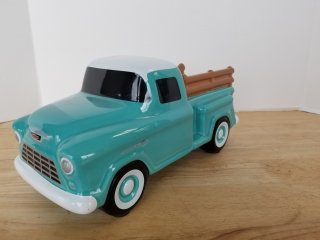 3100 Chevrolet decor, 12 by 6 by 5 inch, exc cond 