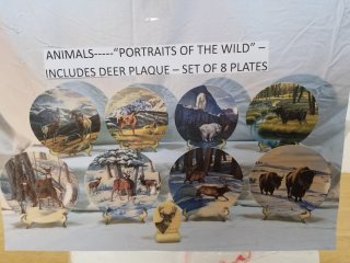 Collectible plate set, deer plaque, mint in boxes