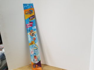 New kite 28 by 26.5 inch