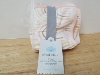 New 6 pack Lightweight washcloths 