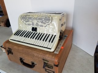 MUSICAL INSTRUMENTS