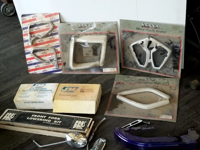 Item #243 — HARLEY DAVIDSON Motorcycle Parts Lot photo 1 of 10