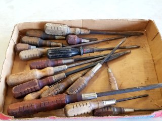 Item #88 — Vintage Screwdriver Collection photo 1 of 3