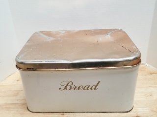 Item #294 — Vintage bread container 13 by 10 by 8 inch photo 1 of 3