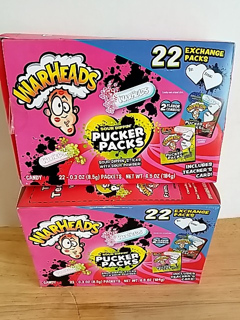 Item #449 — New Warheads Sour Dippin Pucker Packs No BB date found