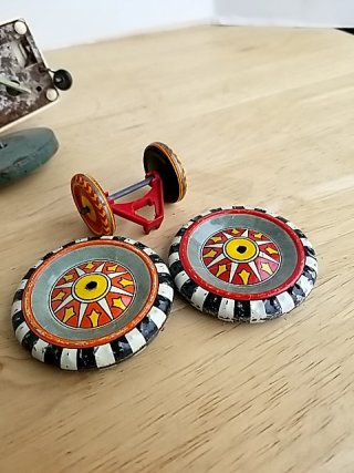 Item #88 — Vintage Tin Toy and parts photo 5 of 6