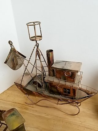 Item #98 — VINTAGE metal music boxes, not sure if all work, sell as is photo 7 of 7
