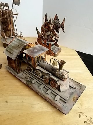 Item #98 — VINTAGE metal music boxes, not sure if all work, sell as is photo 2 of 7