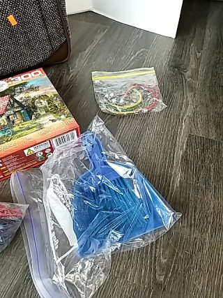 Item #159 — Vintage Jigsaw Puzzle & Craft Kit photo 4 of 5