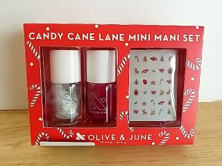 Item #485 — New Candy Cane Lane Mini Mani Set 8 in photo 1 of 2