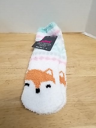 Item #205 — New Fuzzy Fox Ankle Socks Size 4-11