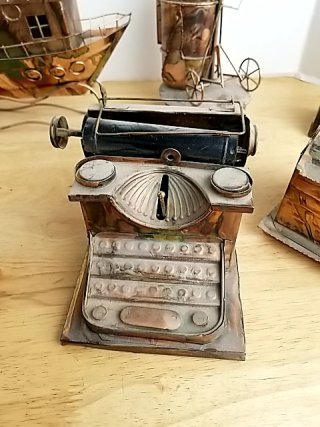 Item #98 — VINTAGE metal music boxes, not sure if all work, sell as is photo 5 of 7