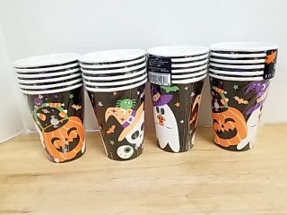 Item #172 — New Halloween Paper Cups, each 12 oz, 24 total