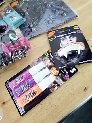 Item #230 — New Halloween Decoration & Craft Lot photo 3 of 7