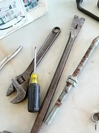 Item #259 — ASSORTED Hand Tools & Pliers Lot photo 5 of 7