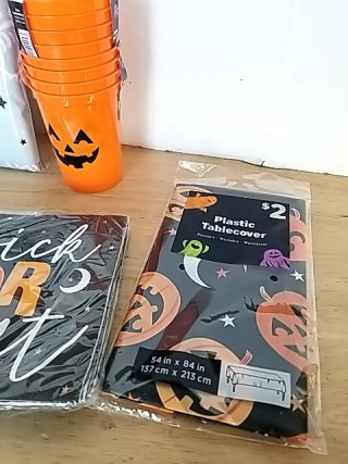 Item #407 — Halloween Party Supplies Lot photo 5 of 5