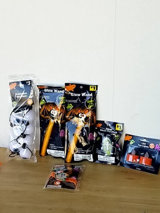 Item #381 — New Halloween Glow Sticks & Party Lights photo 1 of 5
