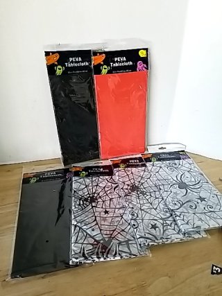 Item #147 — New Halloween Tablecloths photo 1 of 3