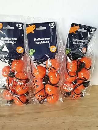 Item #115 — New Halloween Pumpkin Necklaces