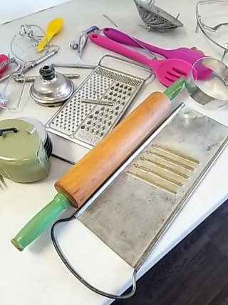 Item #158 — Vintage Kitchen Utensils photo 2 of 5
