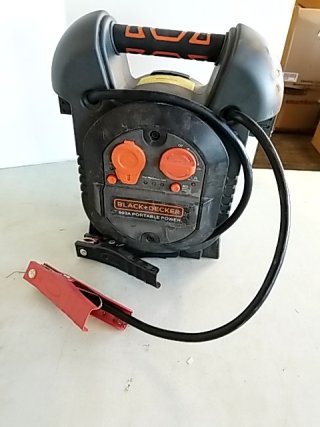 Item #258 — BLACK & Decker 800A Jump Starter photo 1 of 3