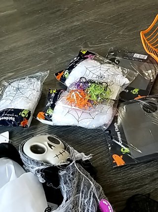 Item #308 — Halloween Decor Lot photo 3 of 7