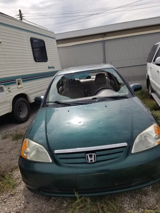 Item #3 — 2001 Green Honda Civic	26-01690 photo 2 of 7
