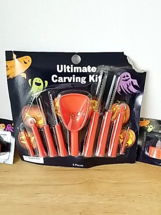 Item #113 — New Halloween Pumpkin Carving Kit photo 2 of 4