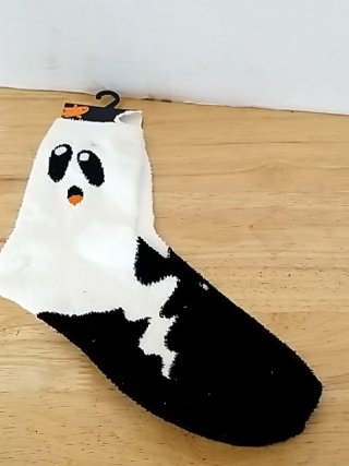 Item #260 — New Ghost Halloween Sock Ladies 4-10 photo 1 of 2