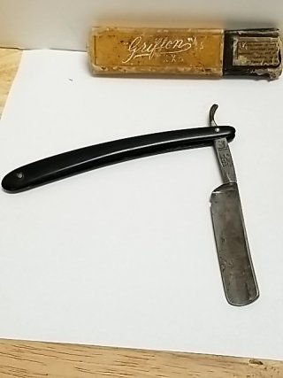 Item #24 — Vintage German Griffon XX Straight Razor photo 4 of 6