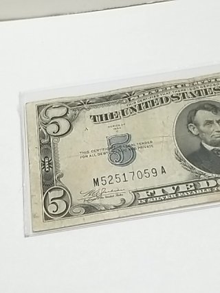 Item #29 — Series 1934 C $5 Silver Certificate Note photo 2 of 6
