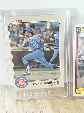 Item #182 — Roberto Alomar and 2 Ryan Sandberg rookie cards photo 2 of 5