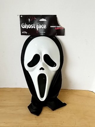 Item #114 — New Ghost Face Scream Mask