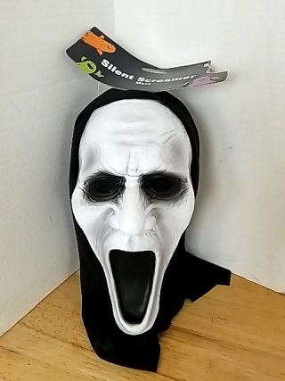 Item #286 — New Silent Scream Ghost Face Mask