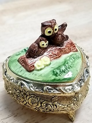 Item #21 — Vintage Owl Jewelry Box photo 4 of 4