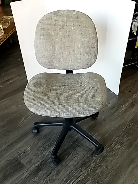 Item #273 — Gray Fabric Office Chair photo 1 of 4