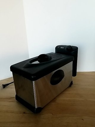Item #175 — Stainless Steel Deep Fryer photo 1 of 4