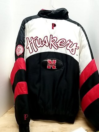 Item #85 — Nebraska Huskers Puffer Jacket L  great cond photo 3 of 4