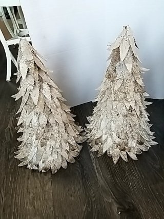 Item #167 — SNOWMAN & Trees Christmas Decor Set photo 2 of 4