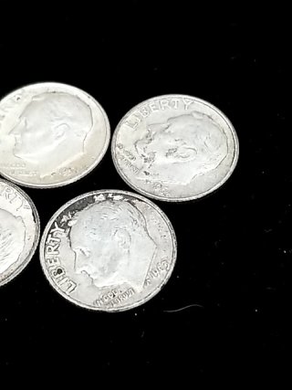 Item #132 — 6 Silver Roosevelt Dimes photo 2 of 4