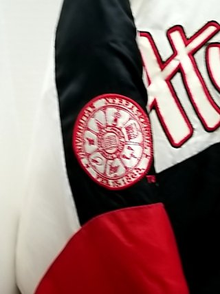 Item #85 — Nebraska Huskers Puffer Jacket L  great cond photo 4 of 4